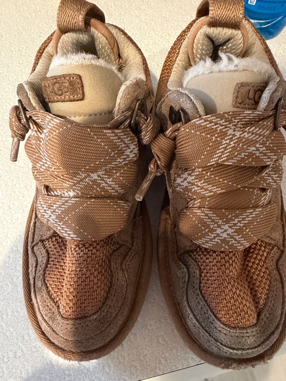UGG Kids Tan Brown Lace-Up Cozy Boots - Picture 8 of 8